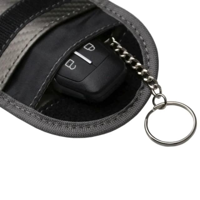 Najlepsze etui na kluczyk keyless – jak wybrać i chronić swój klucz bezkluczowy Najlepsze etui na kluczyk keyless – jak wybrać i chronić swój klucz bezkluczowy