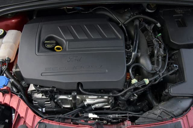 Ford focus mk3 jaki silnik benzynowy wybrać – uniknij błędów i oszczędzaj Ford focus mk3 jaki silnik benzynowy wybrać – uniknij błędów i oszczędzaj